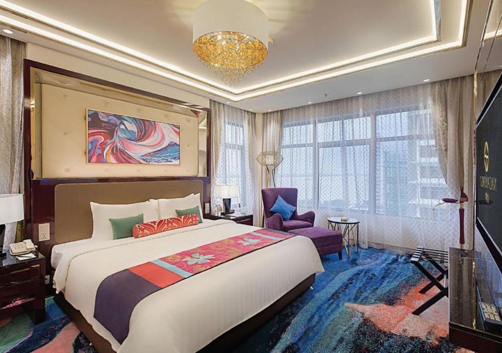 NagaWorld hotel guest room