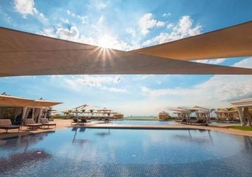 Okada Manila resort pool